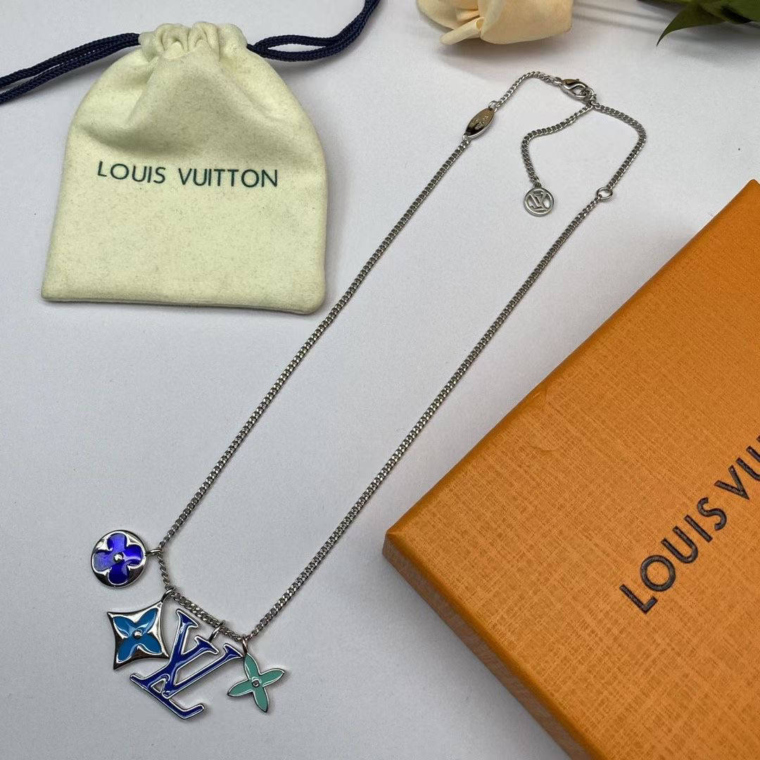 Louis Vuitton LV Instinct Pendant